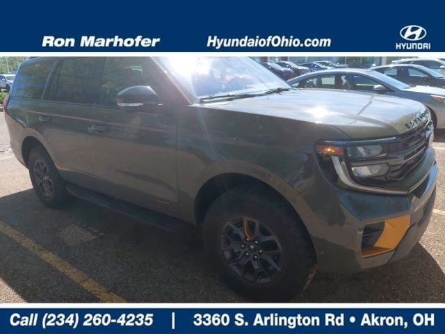 2025 Ford Expedition Tremor 4x4's photo