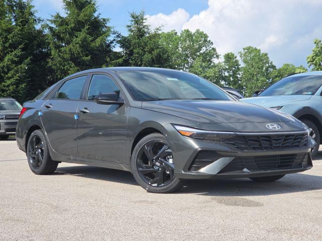 New 2026 Hyundai Elantra SEL Sport Sedan