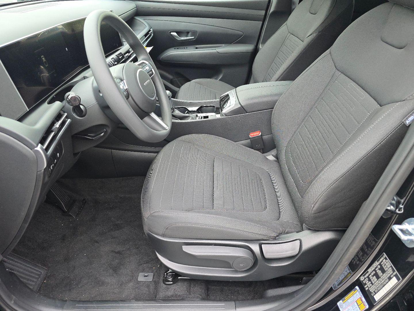 2026 Hyundai Santa Cruz SE - Photo 26