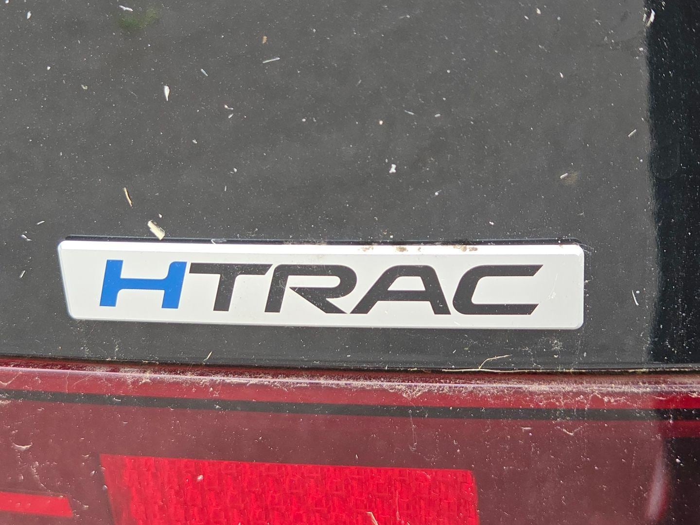 2026 Hyundai Santa Fe Limited - Photo 8