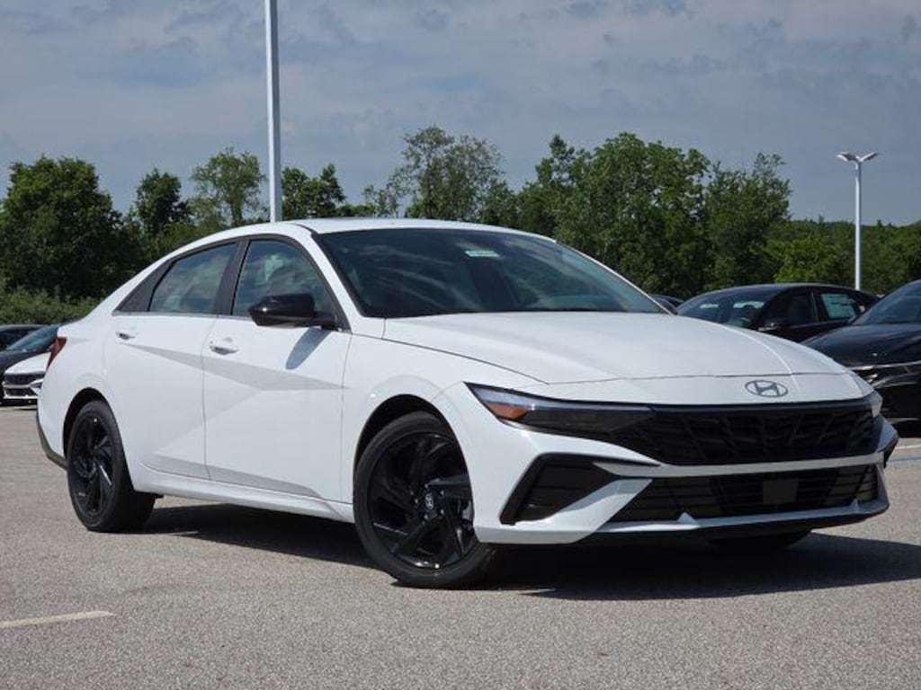 New 2026 Hyundai Elantra SEL Sport Premium Sedan