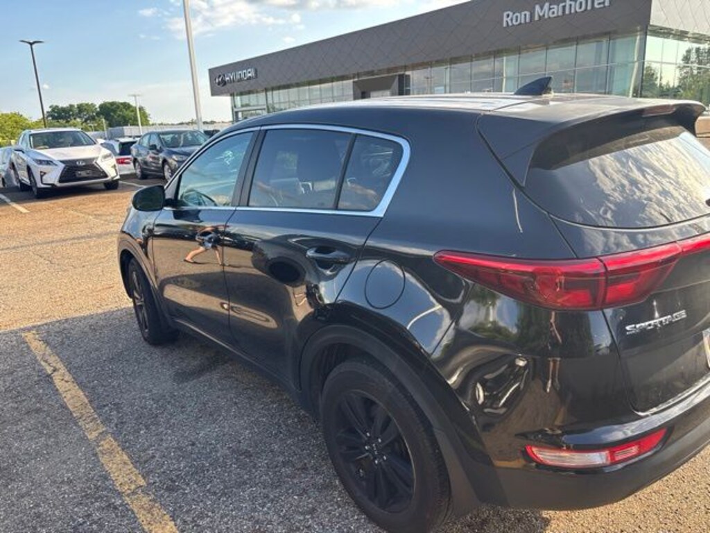 Used 2017 Kia Sportage LX SUV