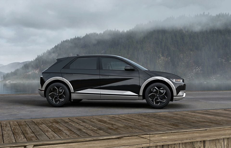2024-ioniq-5-limited.jpg