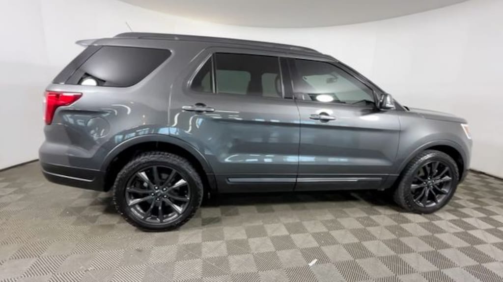 Used 2018 Ford Explorer XLT SUV
