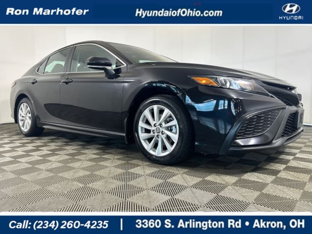 Used 2024 Toyota Camry SE Sedan