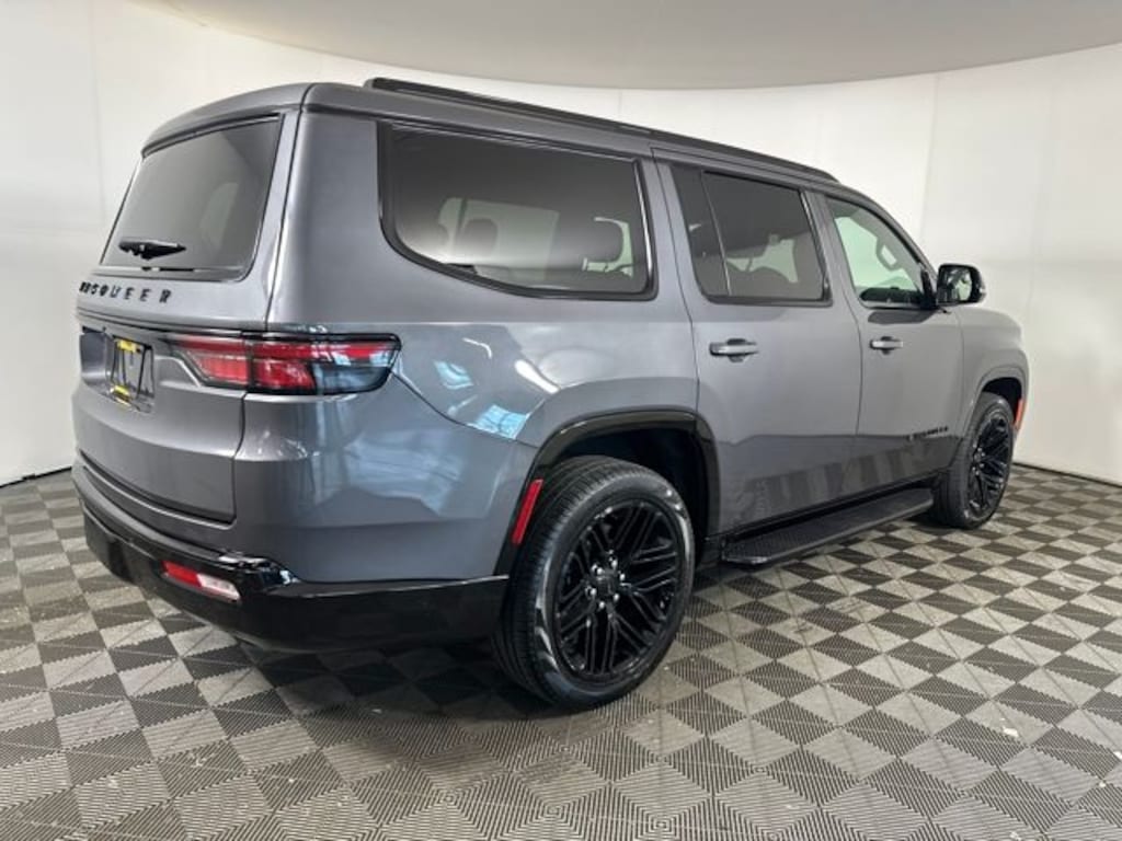 Used 2024 Jeep Wagoneer Series II SUV