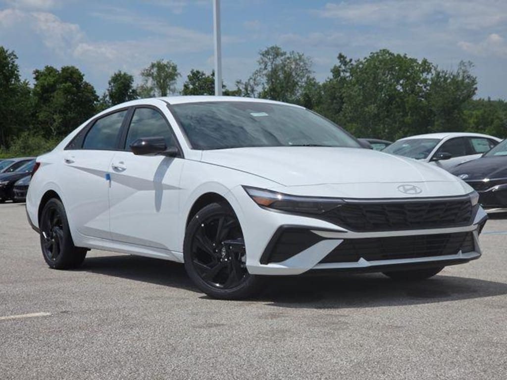 New 2026 Hyundai Elantra SEL Sport Sedan