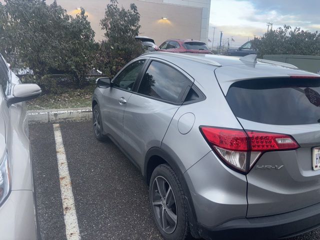 2022 Honda HR-V EX photo 2