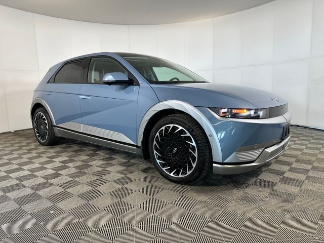 Used 2023 Hyundai IONIQ 5 Limited with VIN KM8KRDAF7PU197207 for sale in Akron, OH