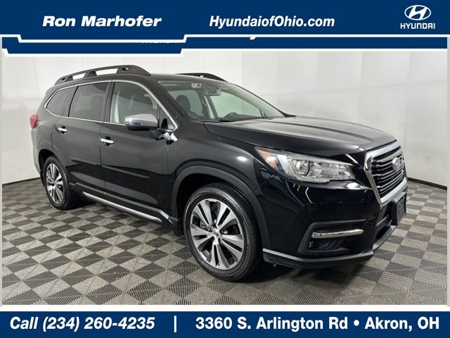 2022 Subaru Ascent Touring's photo