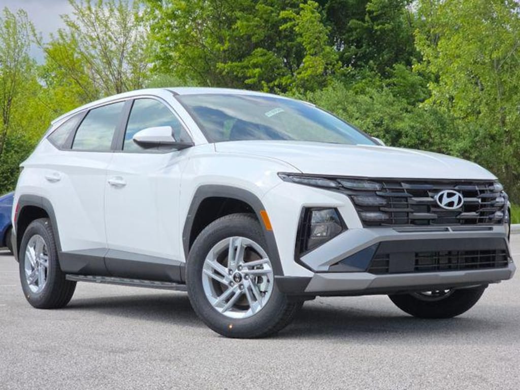 New 2026 Hyundai Tucson SE SUV