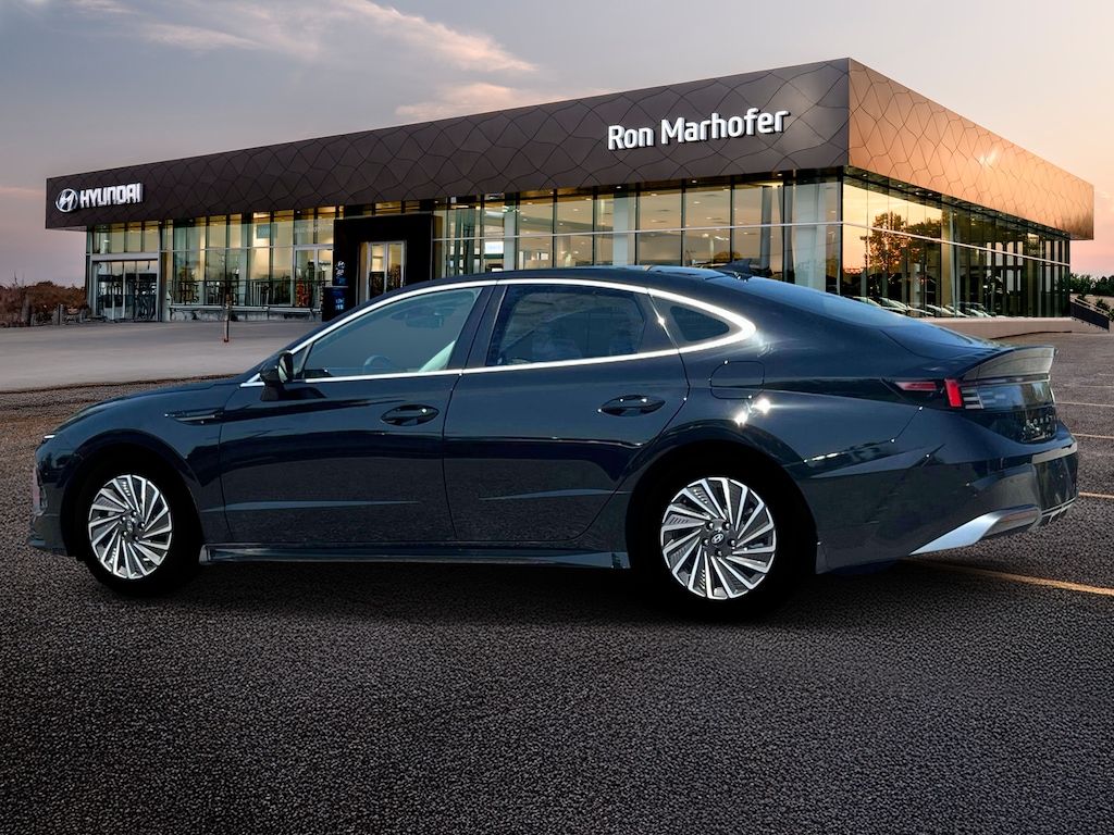 New 2026 Hyundai Sonata Hybrid SEL Sedan