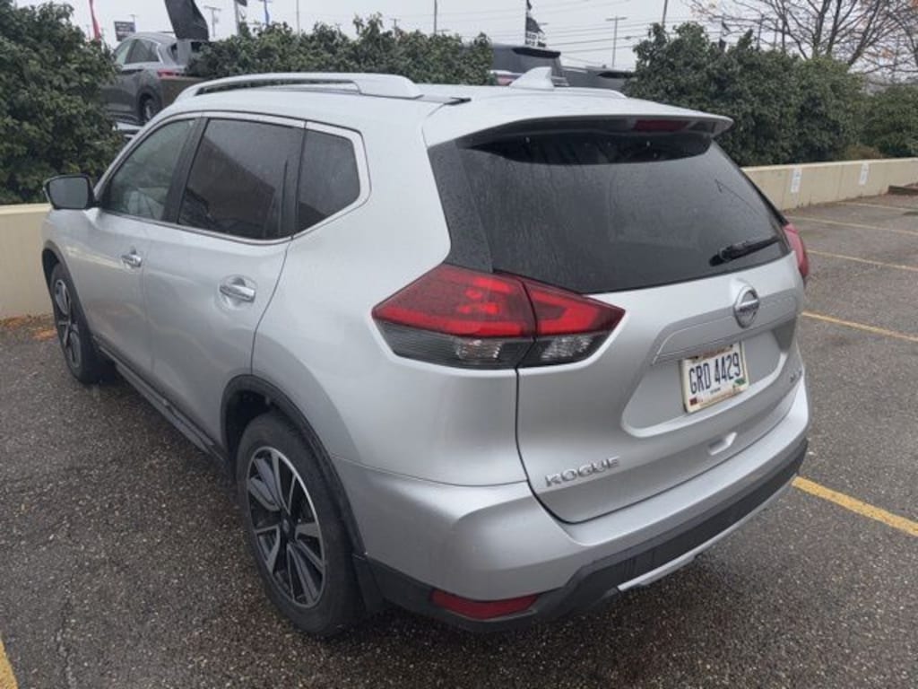 Used 2018 Nissan Rogue SL SUV