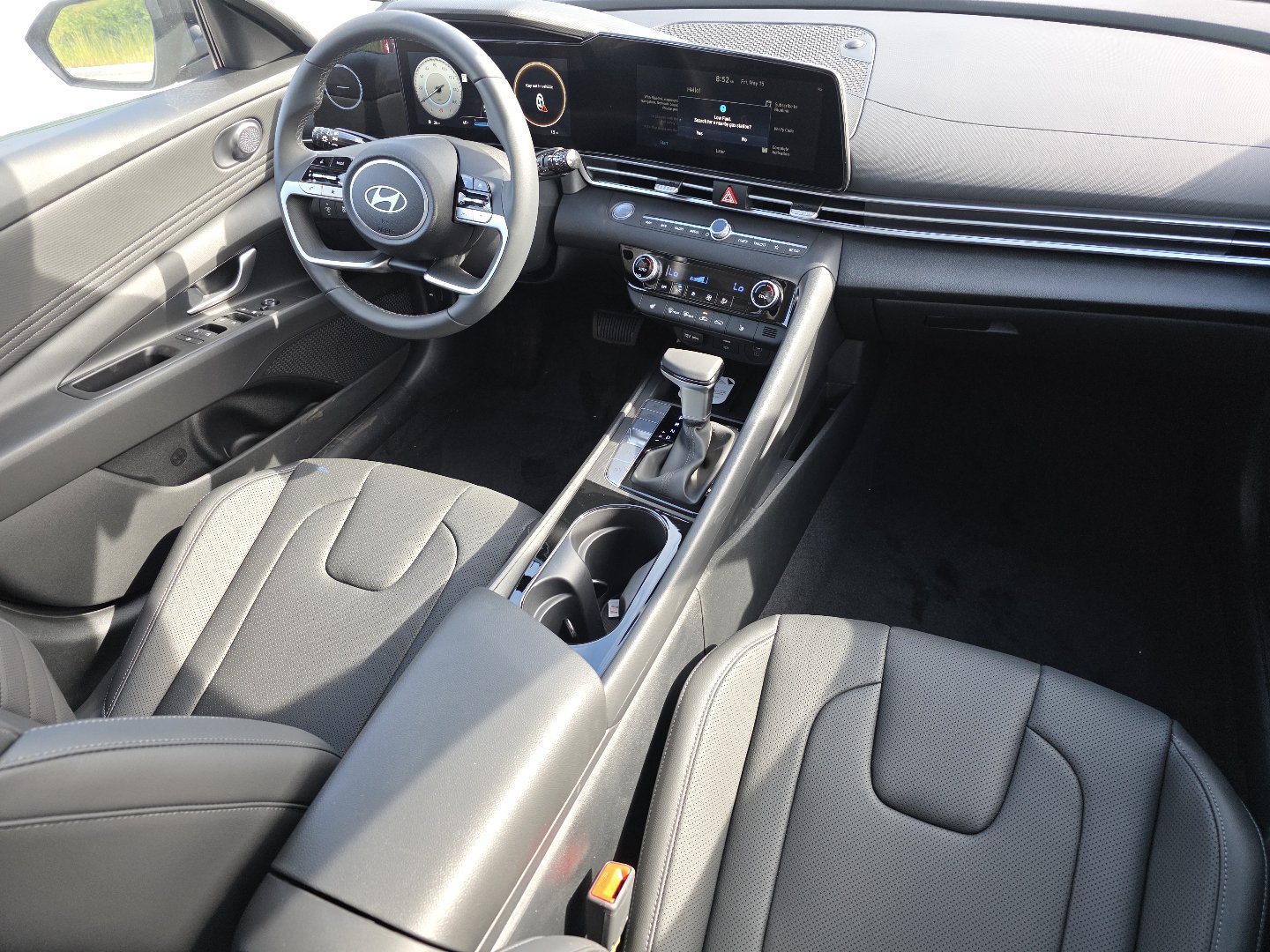 2026 Hyundai Elantra Limited - Photo 25