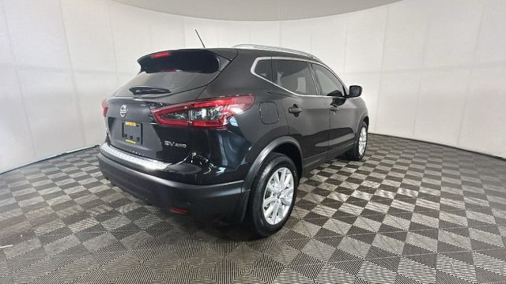 Used 2020 Nissan Rogue Sport SV SUV