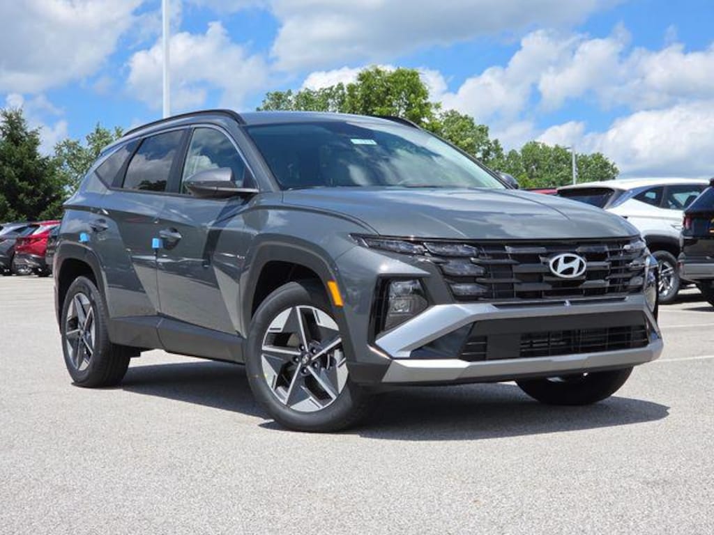 New 2026 Hyundai Tucson Hybrid SEL SUV