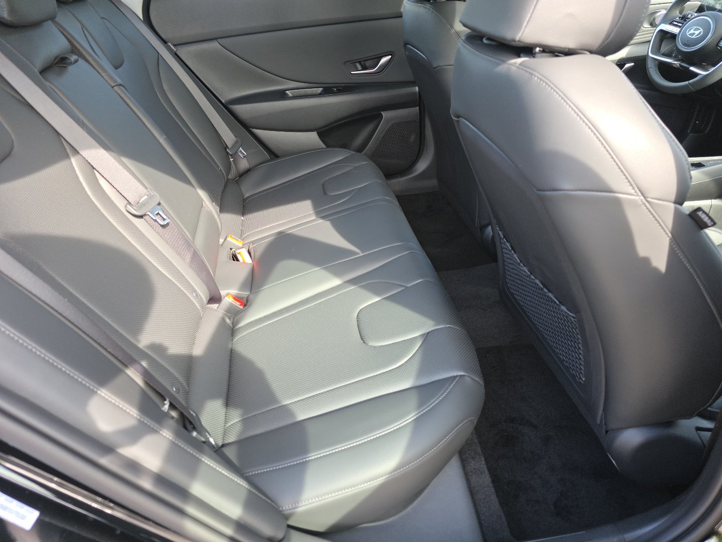 2026 Hyundai Elantra Limited - Photo 23