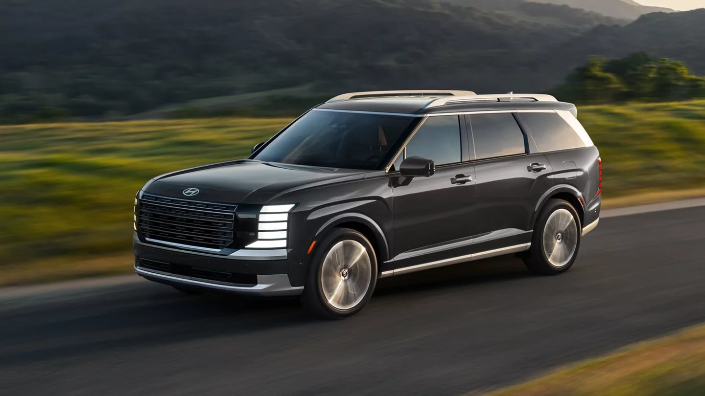 Is the Hyundai Palisade Hybrid the Best Family SUV in Hyundai's Lineup?