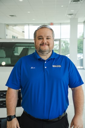 Staff member Alex Bryan from ID_84ac6fd6a74b
