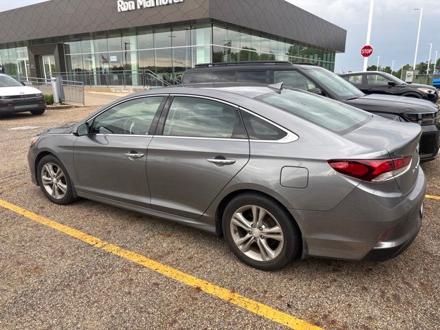 Used 2018 Hyundai Sonata Limited with VIN 5NPE34AF6JH695550 for sale in Akron, OH