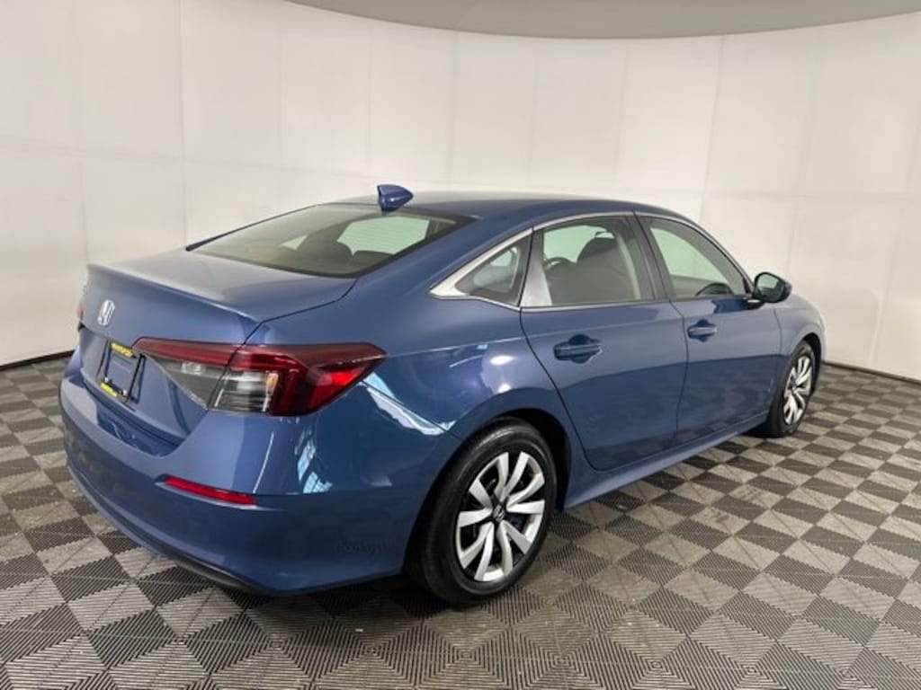 Used 2025 Honda Civic LX Sedan