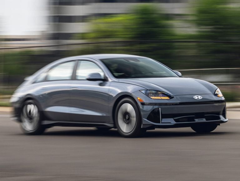 ioniq 6.jpg