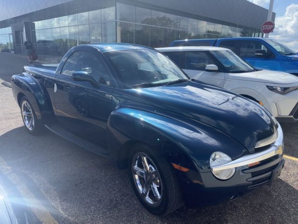 Used 2005 Chevrolet SSR Base Truck