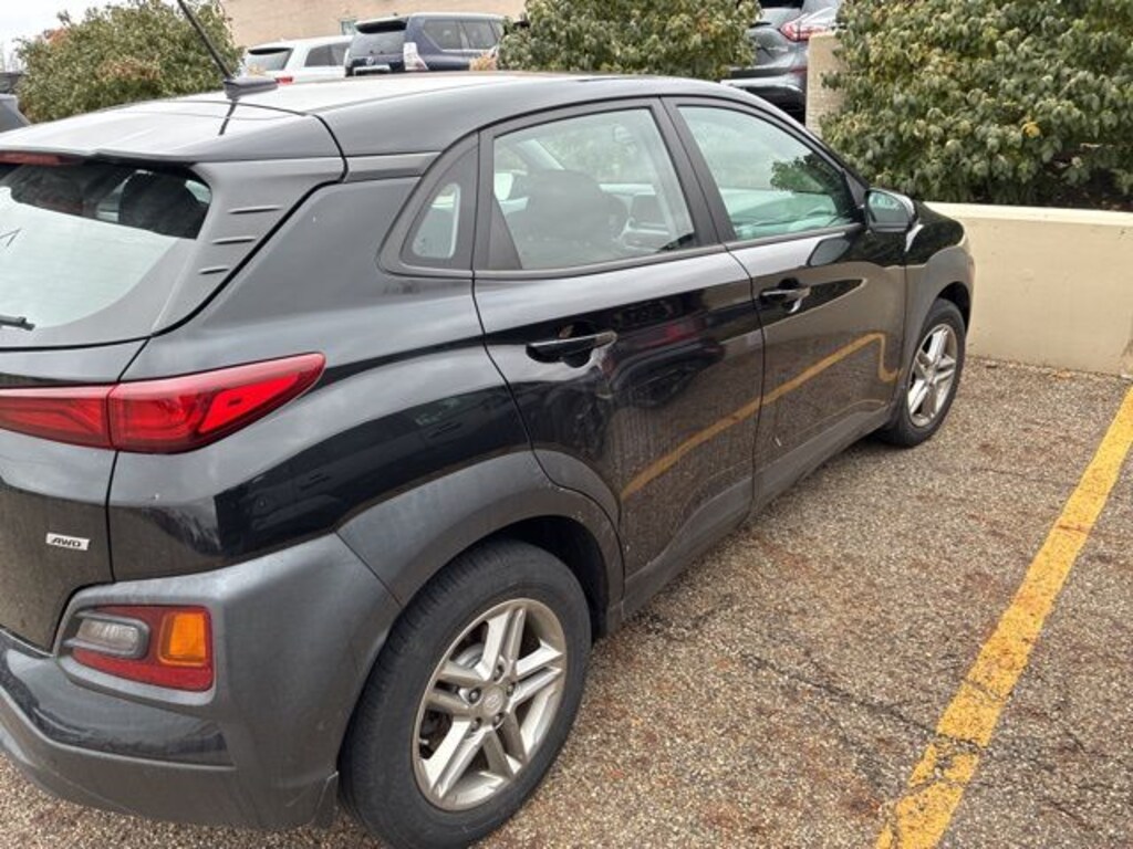 Used 2020 Hyundai Kona SE SUV