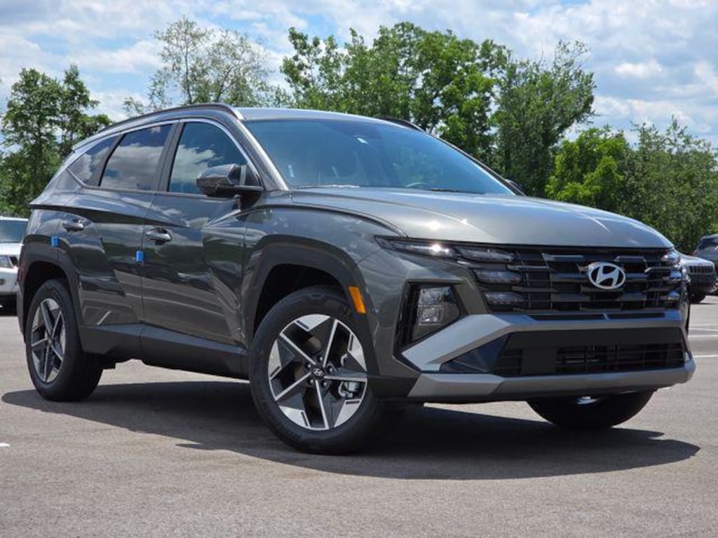 New 2026 Hyundai Tucson Hybrid SEL SUV