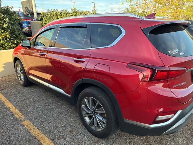 2020 Hyundai Santa Fe SEL photo 2