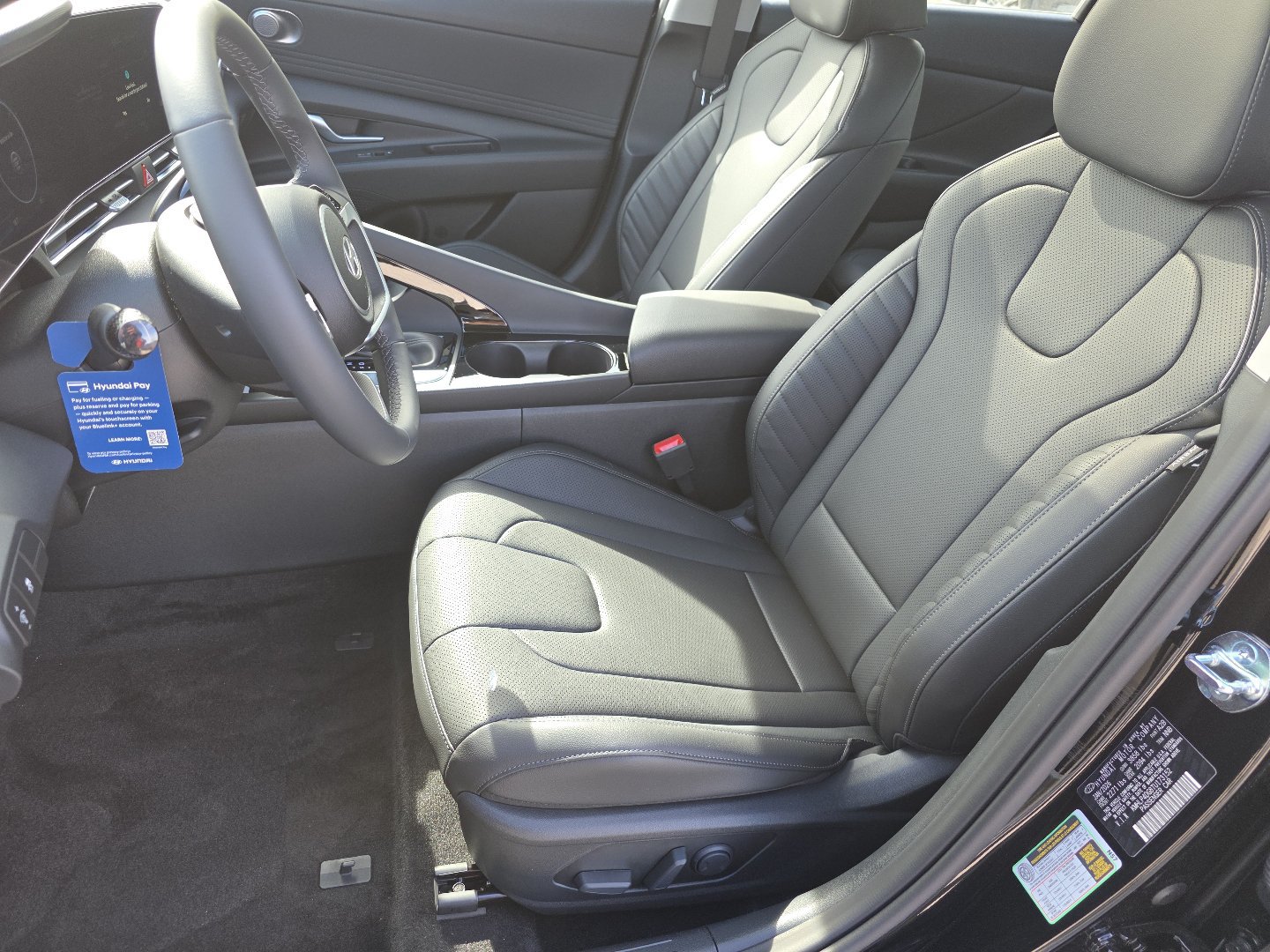 2026 Hyundai Elantra Limited - Photo 26