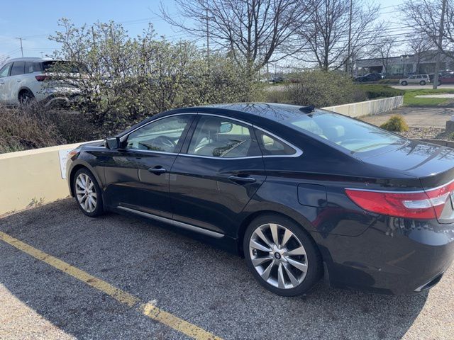 Used 2012 Hyundai Azera Base with VIN KMHFH4JG7CA187740 for sale in Akron, OH