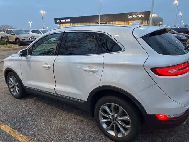 2019 Lincoln MKC Select photo 2