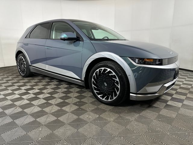 Used 2024 Hyundai IONIQ 5 Limited with VIN KM8KRDDF5RU266801 for sale in Akron, OH