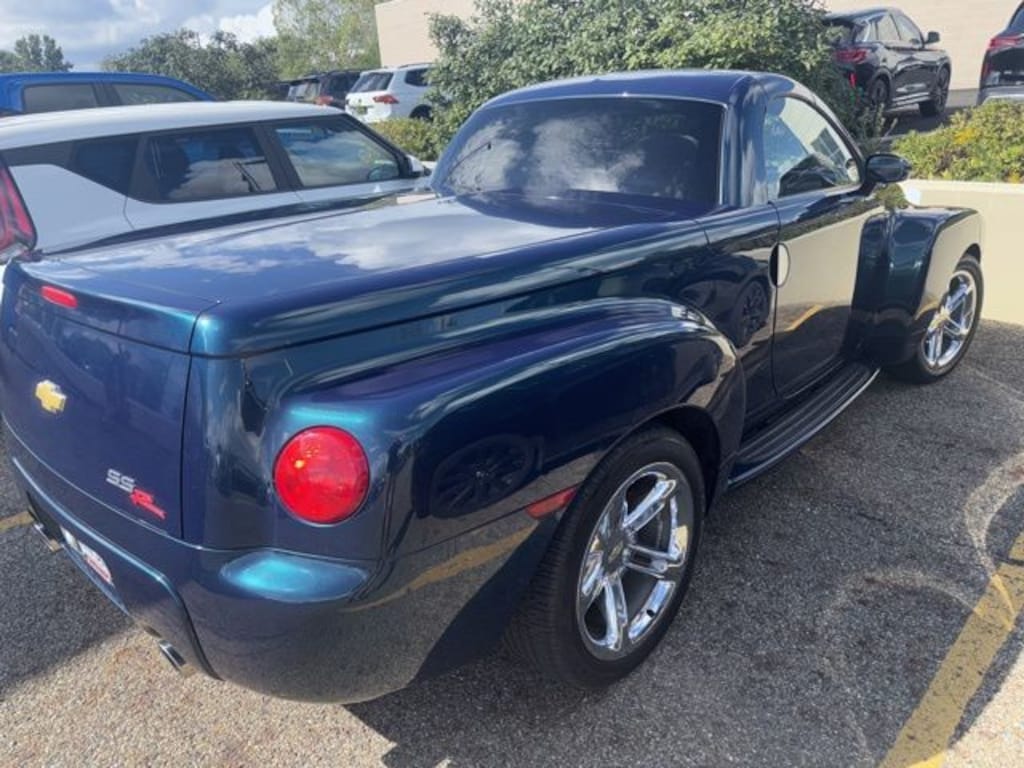 Used 2005 Chevrolet SSR Base Truck