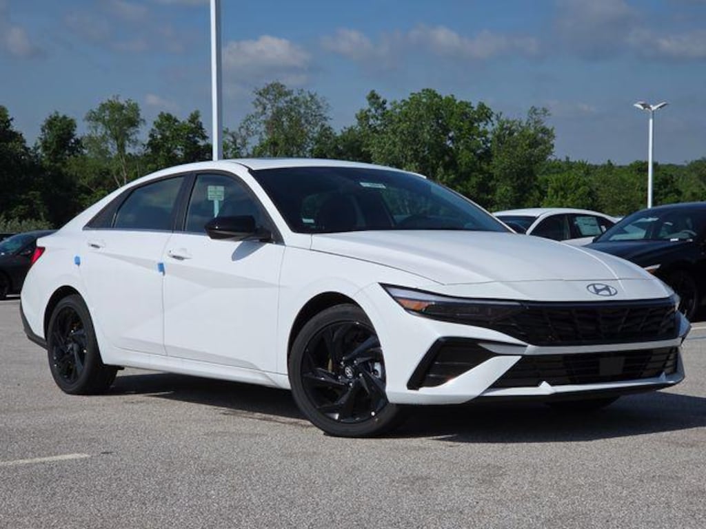 New 2026 Hyundai Elantra SEL Sport Premium Sedan