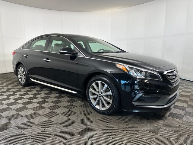 2016 Hyundai Sonata Limited photo 2