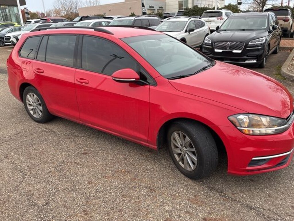 Used 2018 Volkswagen Golf SportWagen S Wagon