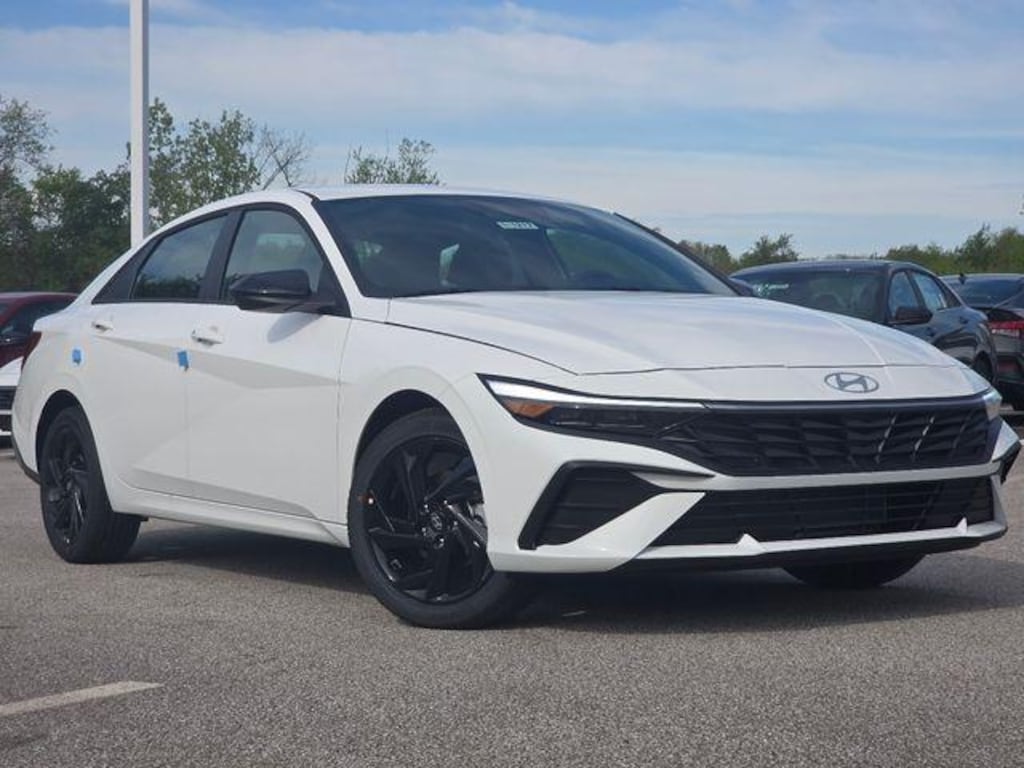 New 2026 Hyundai Elantra SEL Sport Sedan