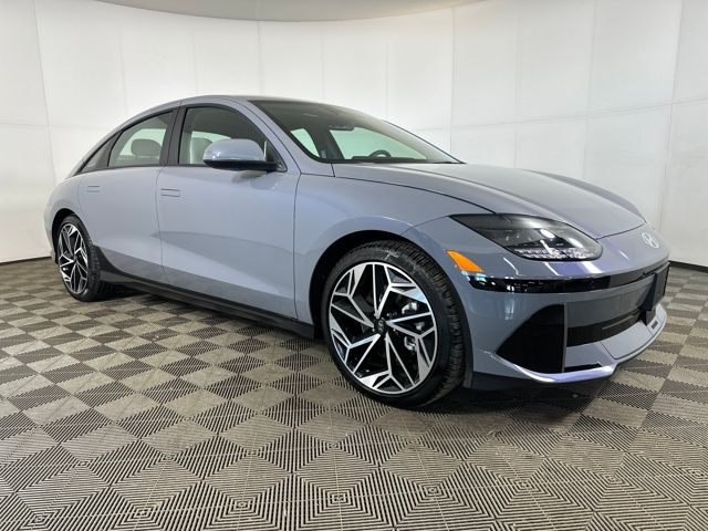 Used 2025 Hyundai IONIQ 6 SEL with VIN KMHM34AC2SA103504 for sale in Akron, OH