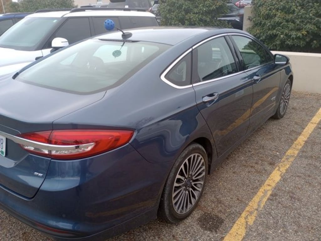 Used 2018 Ford Fusion Energi SE Luxury Sedan