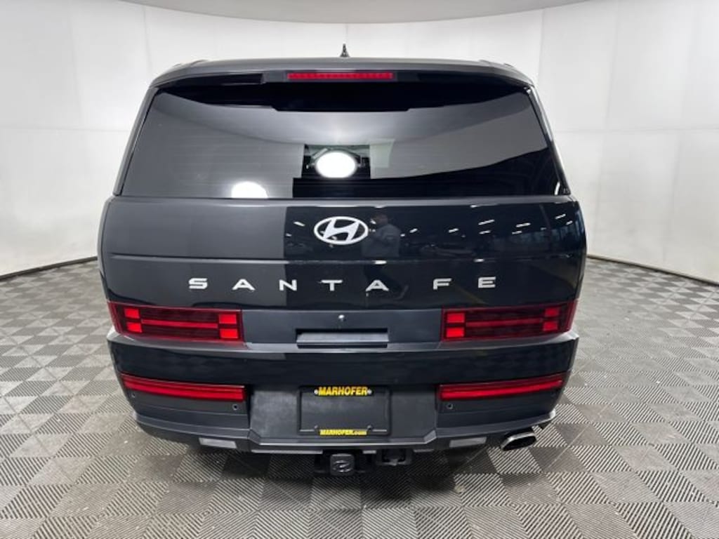 Used 2024 Hyundai Santa Fe SE SUV