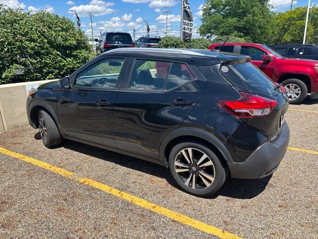 Used 2019 Nissan Kicks SV with VIN 3N1CP5CU3KL545011 for sale in Akron, OH