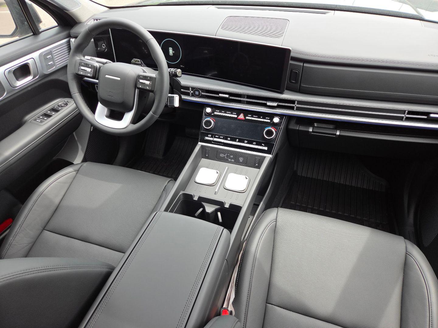 2026 Hyundai Santa Fe Limited - Photo 29