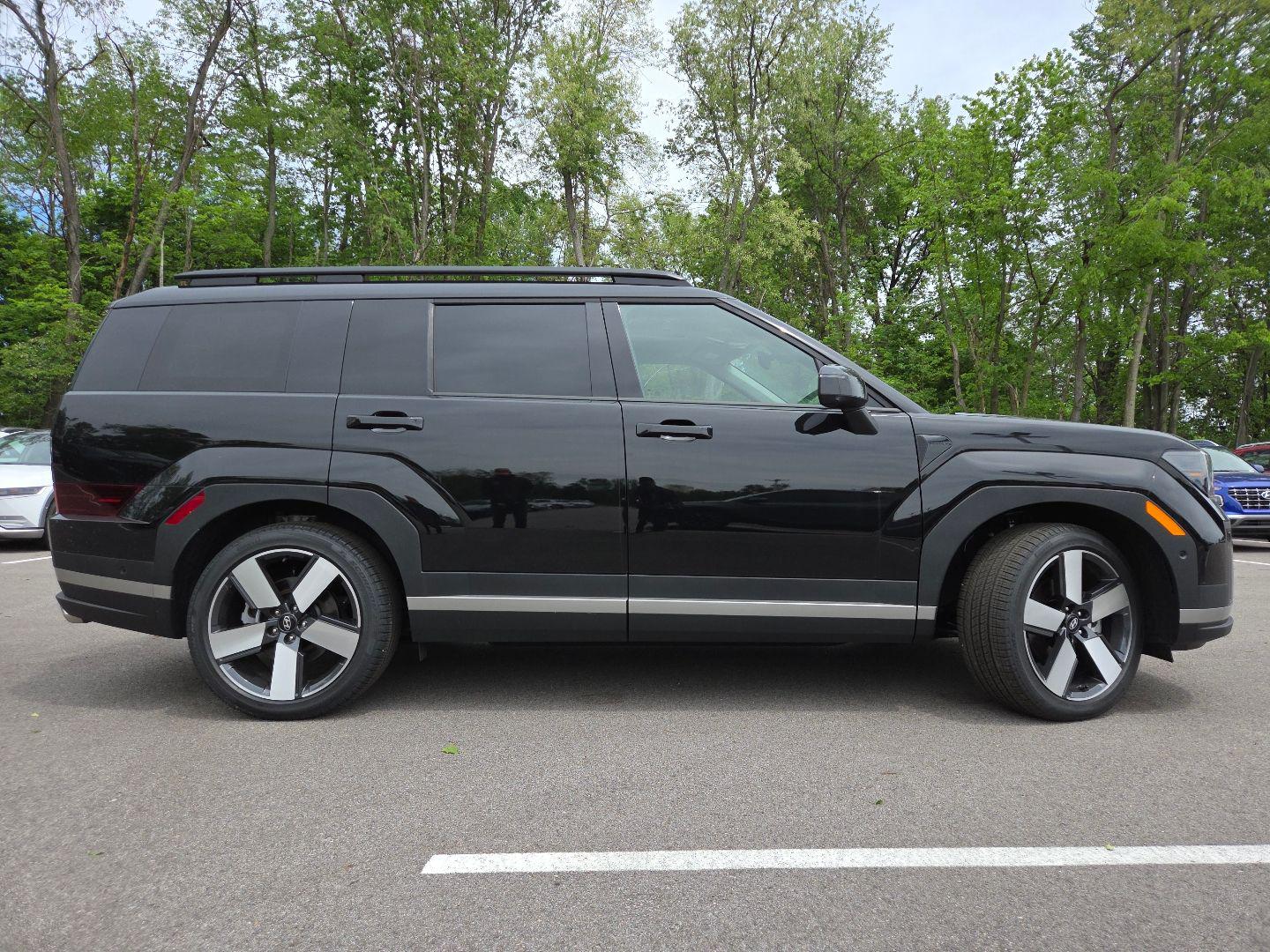 2026 Hyundai Santa Fe Limited - Photo 24