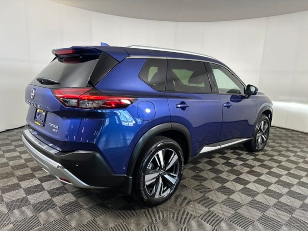 Used 2023 Nissan Rogue Platinum SUV