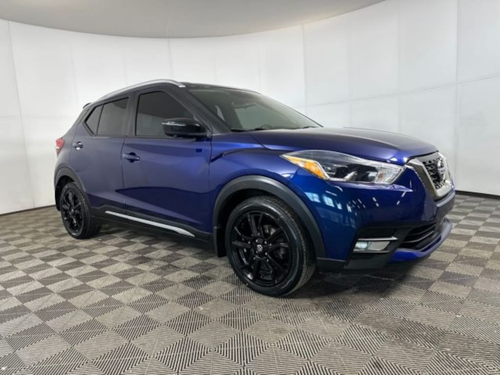 Used 2020 Nissan Kicks SR SUV
