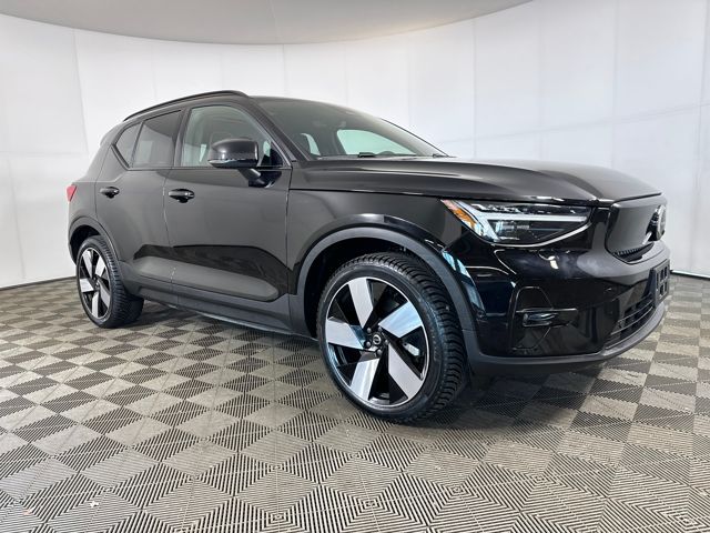 Used 2023 Volvo XC40 Ultimate with VIN YV4ED3UM8P2011249 for sale in Cuyahoga Falls, OH