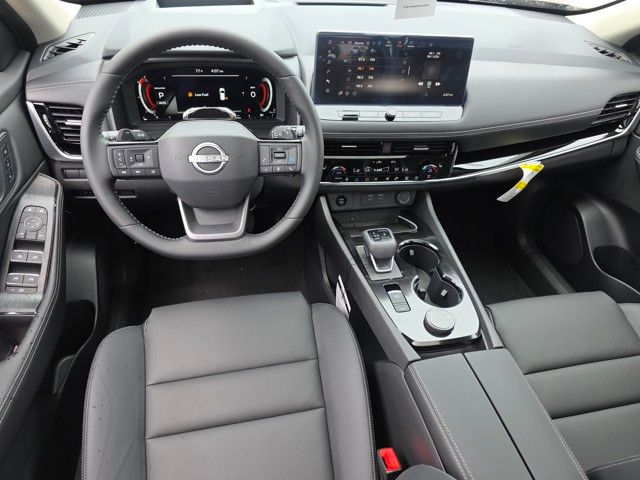 2025 Nissan Rogue SL - Photo 3