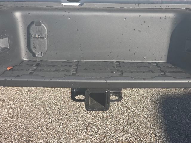 2026 Nissan Frontier SV - Photo 18